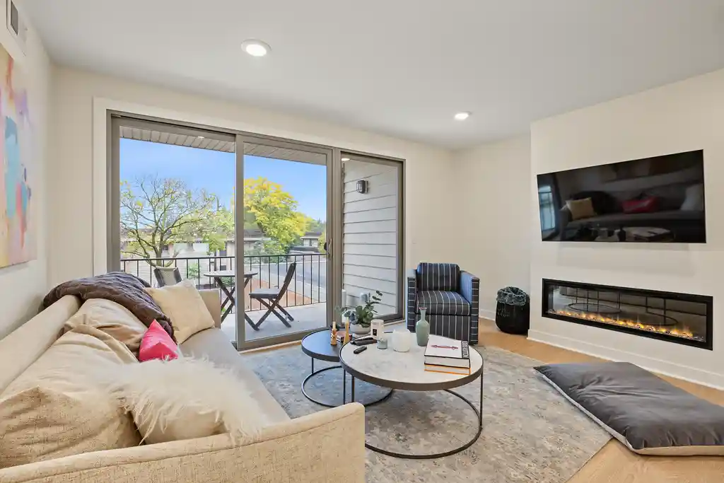 Listing Photo 5 - Condo for sale in building located at 6328 Barrie Rd, Edina, MN 55435 - Unit #3M