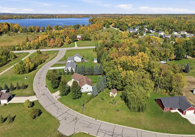 Photo 3 of Single family home for sale at 158 Greenview Ln, Miltona, MN 56354 | MLS# 7154613 | Listing updated on 2026-10-08