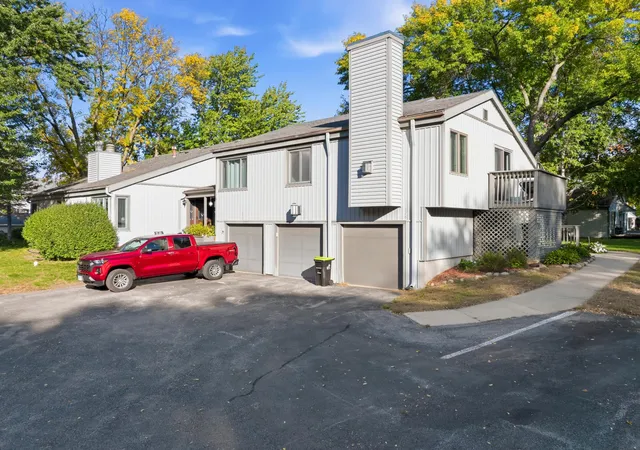 Photo 3 of Single family home for sale at 1930 26th Avenue Nw, Rochester, MN 55901 | MLS# 7154627 | Listing updated on 2026-10-09