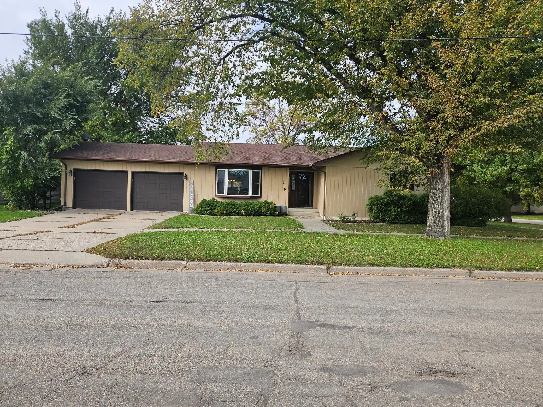 Photo 1 of Sale Pending at 319 3rd Street N, Wahpeton, ND 58075 | MLS# 7154667 | Listing updated on 2026-10-25