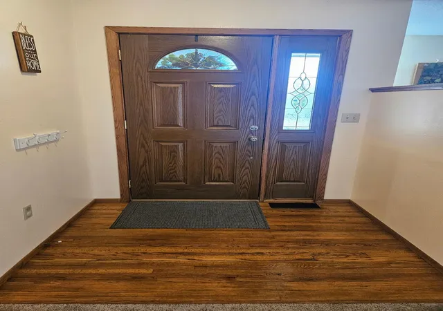 Photo 2 of Single family home for sale at 319 3rd Street N, Wahpeton, ND 58075 | MLS# 7154667 | Listing updated on 2026-10-03