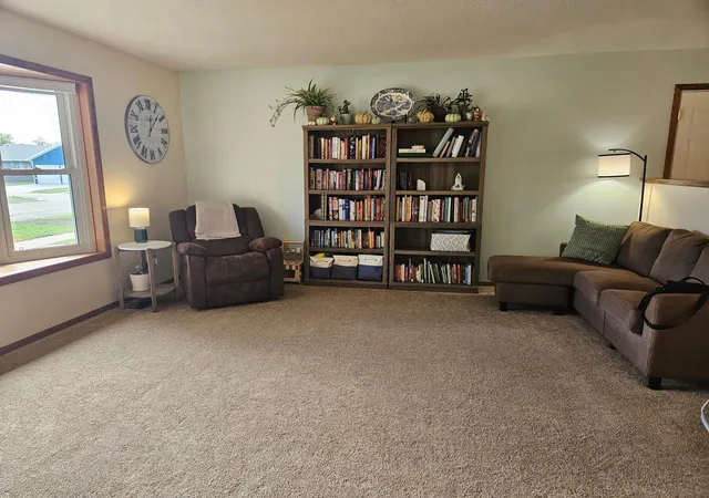 Photo 3 of Single family home for sale at 319 3rd Street N, Wahpeton, ND 58075 | MLS# 7154667 | Listing updated on 2026-10-03