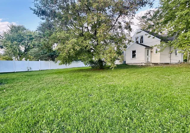 Photo 32 of Single family home for sale at 523 Oak Ave N, Maple Lake, MN 55358 | MLS# 7154698 | Listing updated on 2026-10-04