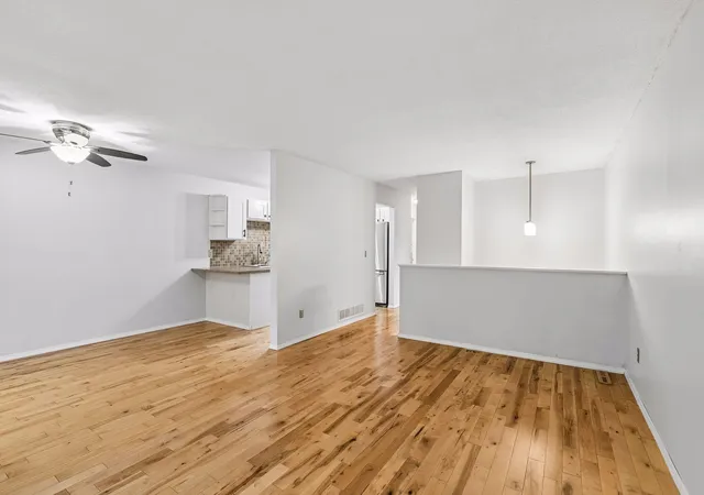 Photo 3 of Single family home for sale at 7525 Zinnia Way, Maple Grove, MN 55311 | MLS# 7154713 | Listing updated on 2026-10-29