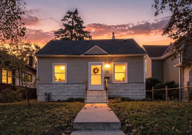 Photo 1 of Single family home for sale at 1412 Edgerton St, Saint Paul, MN 55130 | MLS# 7154756 | Listing updated on 2026-10-23