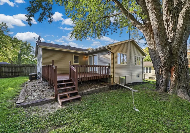 Photo 2 of Single family home for sale at 2642 11th Avenue NW, Rochester, MN 55901 | MLS# 7154758 | Listing updated on 2026-10-08