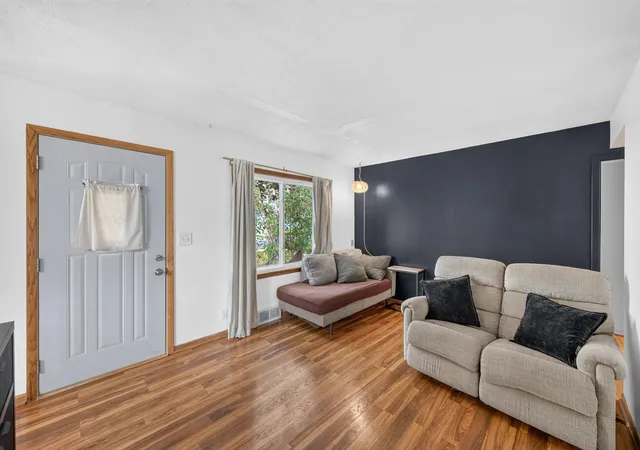 Photo 3 of Single family home for sale at 1908 Kathleen Dr, Saint Paul, MN 55118 | MLS# 7154805 | Listing updated on 2026-10-16