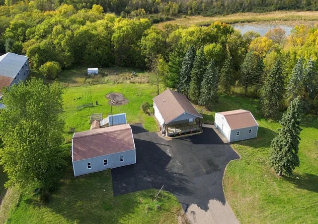 Photo 1 of Single family home for sale at 16395 State Hwy 24 Nw, Clearwater, MN 55320 | MLS# 7154842 | Listing updated on 2026-10-11