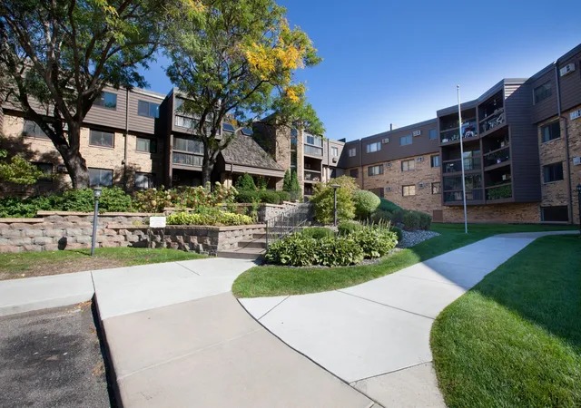 Condo for sale at 999 41st Avenue NE #212, Minneapolis, MN 55421 | MLS# 7154880