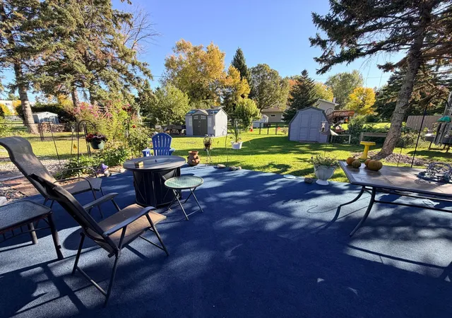 Photo 3 of Single family home for sale at 1318 Sunny St, Crookston, MN 56716 | MLS# 7154893 | Listing updated on 2026-10-05