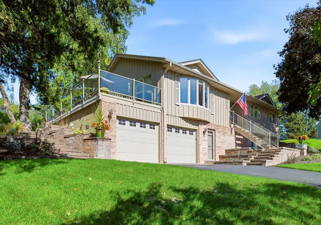 Photo 2 of Single family home for sale at 4312 Aries Ct, Saint Paul, MN 55123 | MLS# 7154895 | Listing updated on 2026-10-08