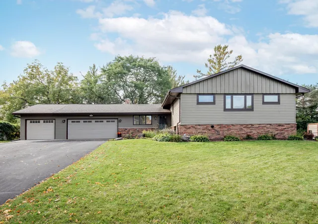 Photo 1 of Single family home for sale at 1492 Red Cedar Rd, Saint Paul, MN 55121 | MLS# 7154902 | Listing updated on 2026-10-08
