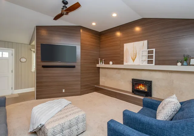 Photo 3 of Single family home for sale at 1492 Red Cedar Rd, Saint Paul, MN 55121 | MLS# 7154902 | Listing updated on 2026-10-08