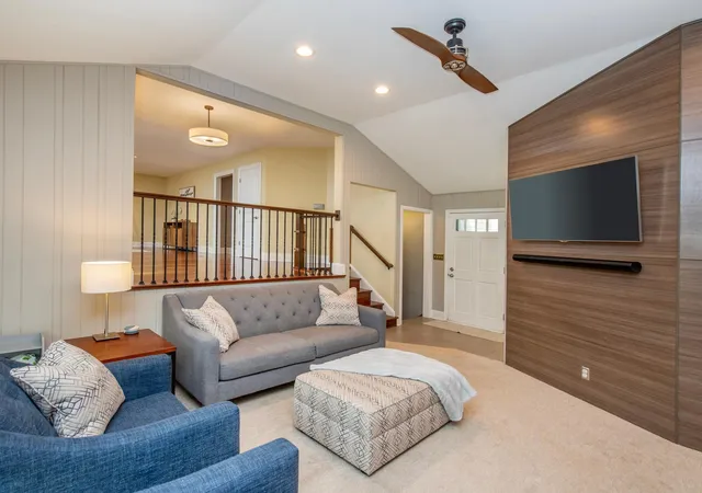 Photo 4 of Single family home for sale at 1492 Red Cedar Rd, Saint Paul, MN 55121 | MLS# 7154902 | Listing updated on 2026-10-08