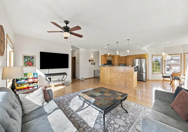Photo 4 of Single family home for sale at 433 Prescott Ln, West Fargo, ND 58078 | MLS# 7154905 | Listing updated on 2026-10-05