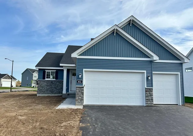 Photo 2 of Single family home for sale at 612 Grouse Way, New Richmond, WI 54017 | MLS# 7154917 | Listing updated on 2026-10-10