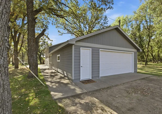 Photo 2 of Single family home for sale at 22200 County Rd 43 Nw, Big Lake, MN 55309 | MLS# 7154931 | Listing updated on 2026-10-07