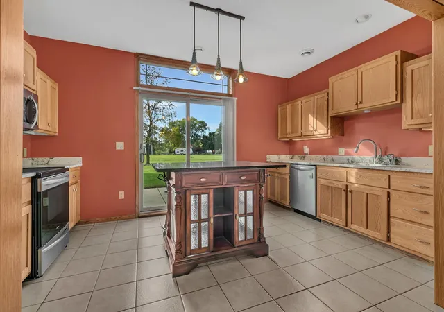 Photo 4 of Single family home for sale at 521 1st Street SE, Richmond, MN 56368 | MLS# 7154954 | Listing updated on 2026-10-09