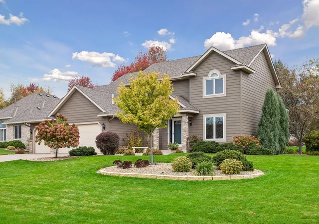 Photo 1 of Sale Pending at 1440 Clippership Bay, Saint Paul, MN 55125 | MLS# 7154986 | Listing updated on 2026-10-26