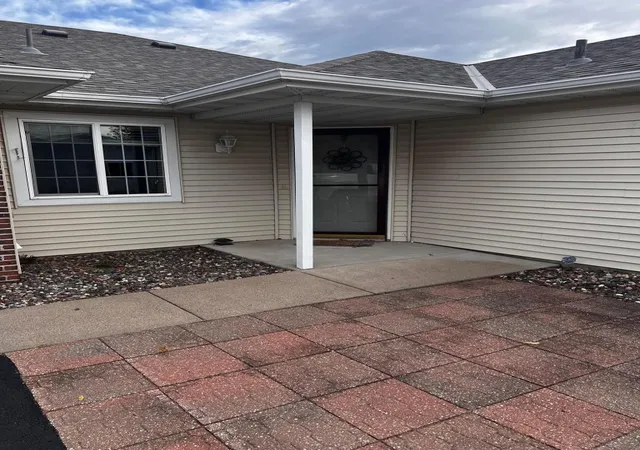 Photo 3 of Single family home for sale at 1315 Heritage Ln, Waite Park, MN 56387 | MLS# 7155003 | Listing updated on 2026-10-14