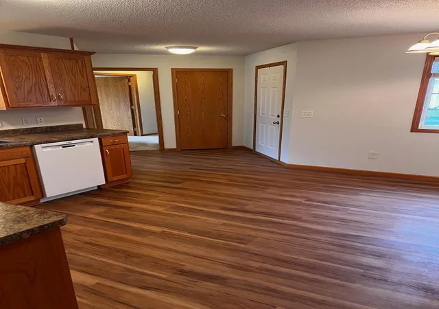 Photo 4 of Single family home for sale at 1315 Heritage Ln, Waite Park, MN 56387 | MLS# 7155003 | Listing updated on 2026-10-14