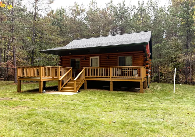 Photo 3 of Single family home for sale at 80083 Whispering Pines Ln, Willow River, MN 55795 | MLS# 7155016 | Listing updated on 2026-10-07