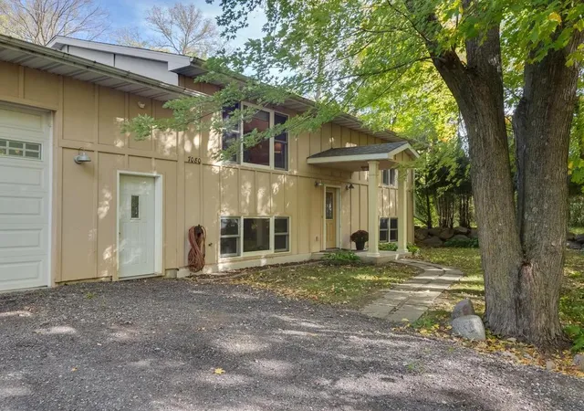 Photo 2 of Single family home for sale at 7080 Highway 12 #U, Maple Plain, MN 55359 | MLS# 7155019 | Listing updated on 2026-10-08
