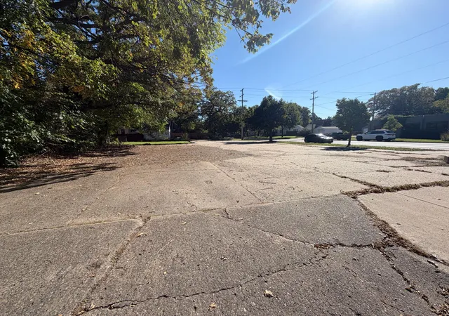Photo 1 of Land for sale at 2810 E 50th Street, Minneapolis, MN 55417 | MLS# 7155035 | Listing updated on 2026-10-05