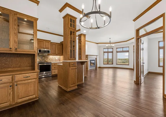 Photo 3 of Sale Pending at 1776 Stieger Lake Ln #409, Victoria, MN 55386 | MLS# 7155041 | Listing updated on 2026-10-22
