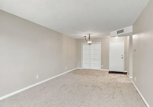 Photo 3 of Condo for sale at 132 Demont Ave E #238, Saint Paul, MN 55117 | MLS# 7155057 | Listing updated on 2026-10-08