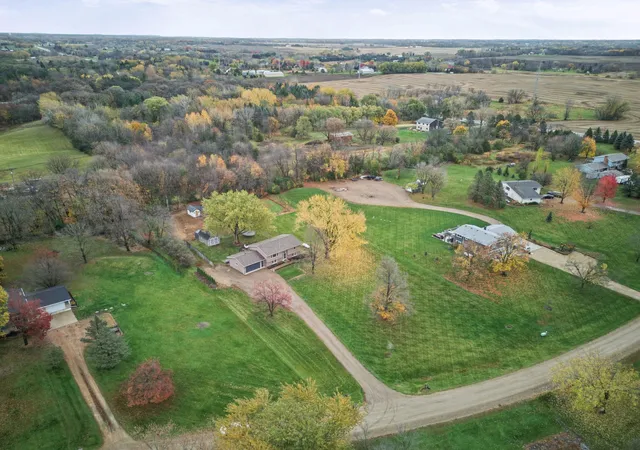 Photo 2 of Single family home for sale at 9808 Lily Pond Ln, Hamel, MN 55340 | MLS# 7155058 | Listing updated on 2026-10-29