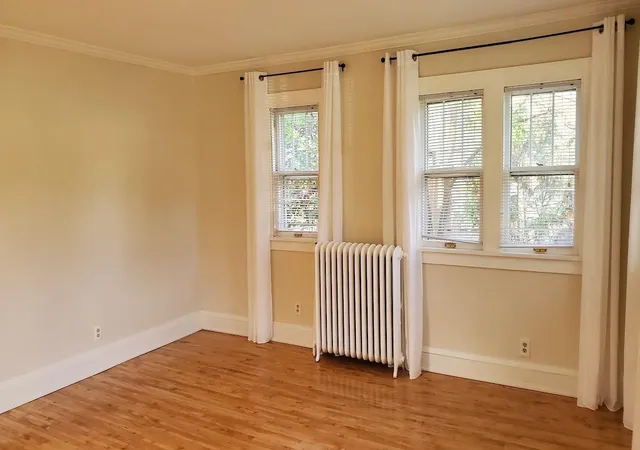Photo 3 of Single family home for sale at 2128 Bush Ave E, Saint Paul, MN 55119 | MLS# 7155059 | Listing updated on 2026-10-09