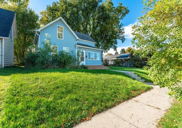 Photo 2 of Single family home for sale at 514 E Hampden Ave, Fergus Falls, MN 56537 | MLS# 7155079 | Listing updated on 2026-10-07