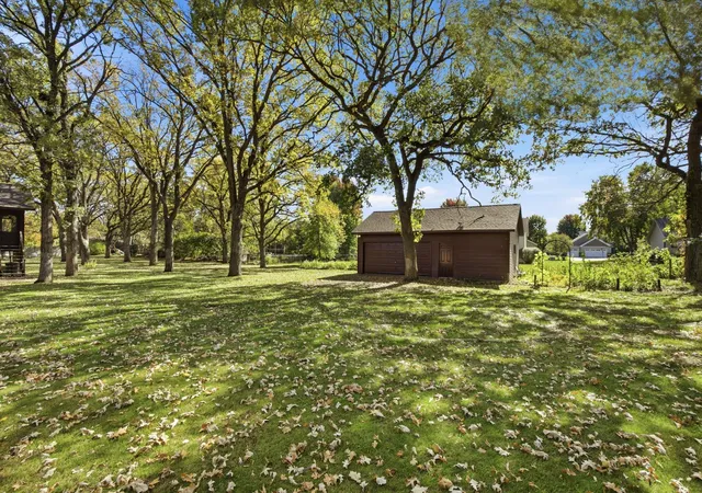 Photo 4 of Single family home for sale at 504 Greenview Ct, Sartell, MN 56377 | MLS# 7155090 | Listing updated on 2026-10-09