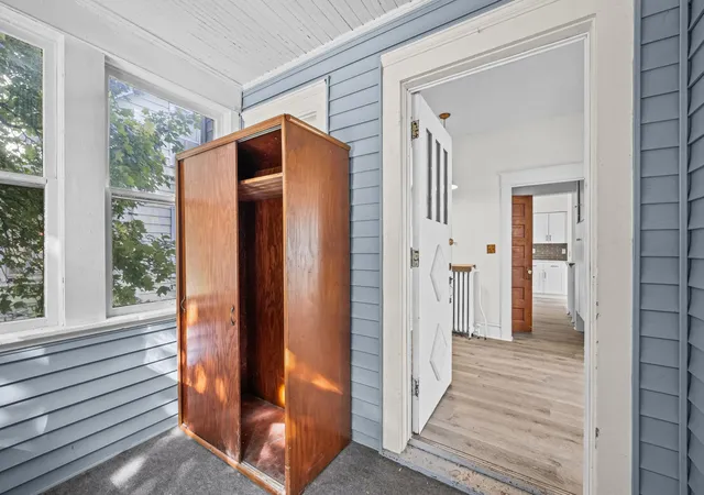 Photo 3 of Single family home for sale at 1227 Thomas Ave, Saint Paul, MN 55104 | MLS# 7155091 | Listing updated on 2026-10-08