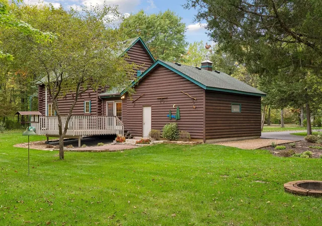 Photo 1 of Single family home for sale at 9070 Ochoa Cir NE, Elk River, MN 55330 | MLS# 7155126 | Listing updated on 2026-10-07