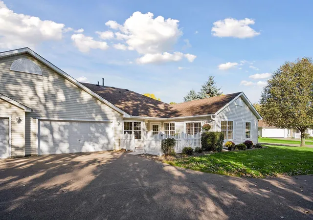 Photo 2 of Single family home for sale at 19107 Jackson Ct NW, Elk River, MN 55330 | MLS# 7155127 | Listing updated on 2026-10-09