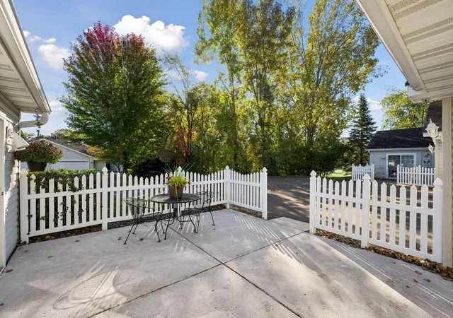 Photo 4 of Single family home for sale at 19107 Jackson Ct NW, Elk River, MN 55330 | MLS# 7155127 | Listing updated on 2026-10-09