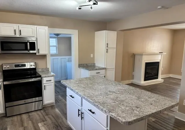 Photo 3 of Multi family home for sale at 517 7th Street E, Hastings, MN 55033 | MLS# 7155132 | Listing updated on 2026-10-07