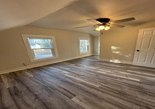Photo 4 of House for sale at 517 7th Street E, Hastings, MN 55033 | MLS# 7155132 | Listing updated on 2026-10-07