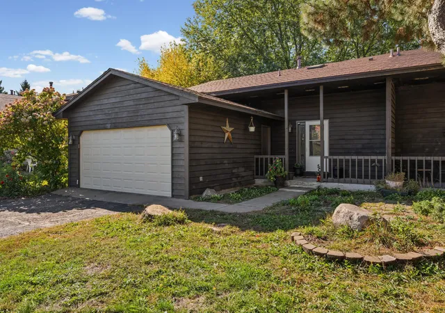Photo 3 of Single family home for sale at 5570 Fillmore St Ne, Minneapolis, MN 55432 | MLS# 7155141 | Listing updated on 2026-10-21