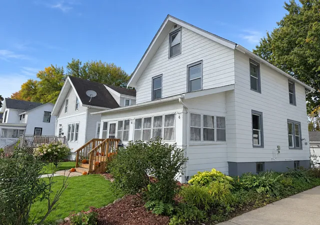 Photo 1 of Single family home for sale at 505 2nd Street NW, Waseca, MN 56093 | MLS# 7155142 | Listing updated on 2026-10-16