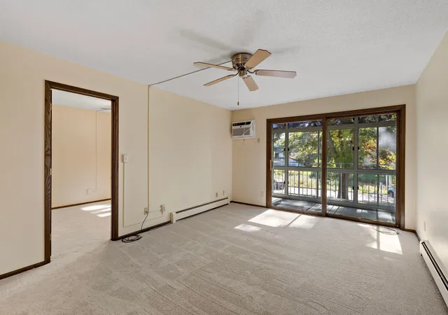 Photo 4 of Condo for sale at 135 Viking Dr E #117, Saint Paul, MN 55117 | MLS# 7155144 | Listing updated on 2026-10-07