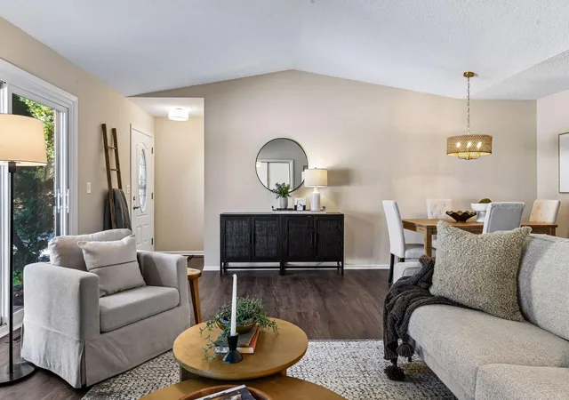 Photo 3 of Single family home for sale at 4546 Aspenwood Trl, Minnetonka, MN 55345 | MLS# 7155147 | Listing updated on 2026-10-09