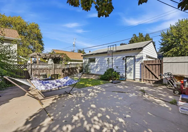 Photo 4 of Single family home for sale at 1255 6th Avenue S, South Saint Paul, MN 55075 | MLS# 7155153 | Listing updated on 2026-10-08