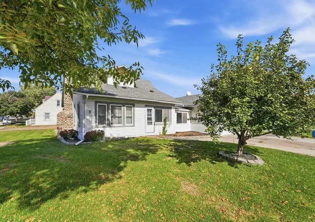 Photo 2 of Single family home for sale at 218 Cedar St S, Grey Eagle, MN 56336 | MLS# 7155157 | Listing updated on 2026-10-06