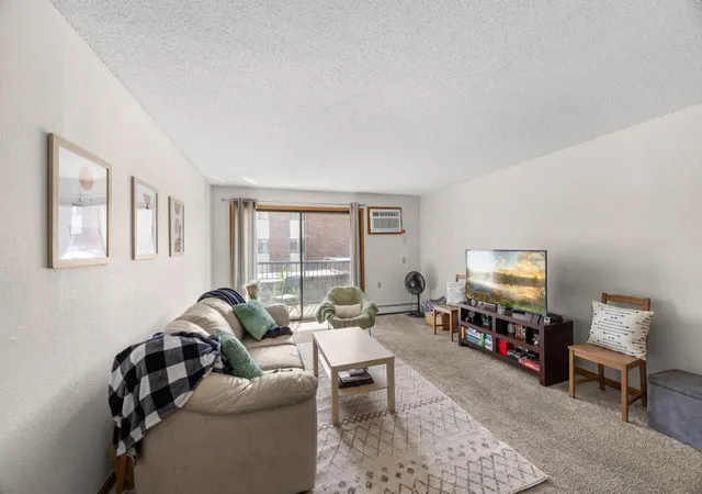 Photo 2 of Condo for sale at 4 Pine Tree Dr #212, Saint Paul, MN 55112 | MLS# 7155162 | Listing updated on 2026-10-06