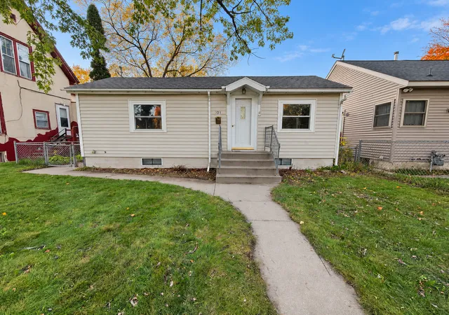 Single family home for sale at 1041 17th Avenue S, Saint Cloud, MN 56301 | MLS# 7155174
