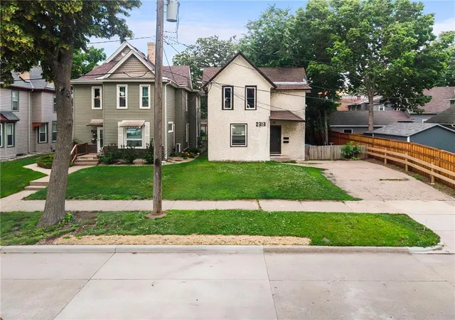 Photo 3 of House for sale at 2313 Polk St NE, Minneapolis, MN 55418 | MLS# 7155184 | Listing updated on 2026-10-06