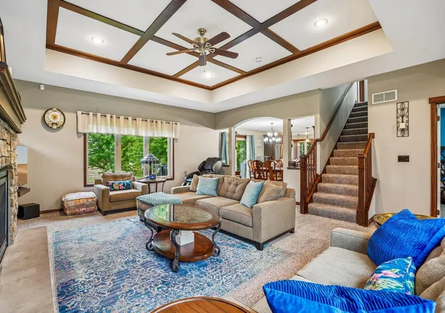 Photo 4 of Single family home for sale at 900 Heritage Trl NE, New Prague, MN 56071 | MLS# 7155199 | Listing updated on 2026-10-22